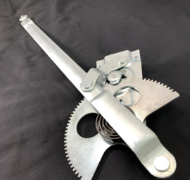 Window regulator 1967-1977 left (Repro, New)