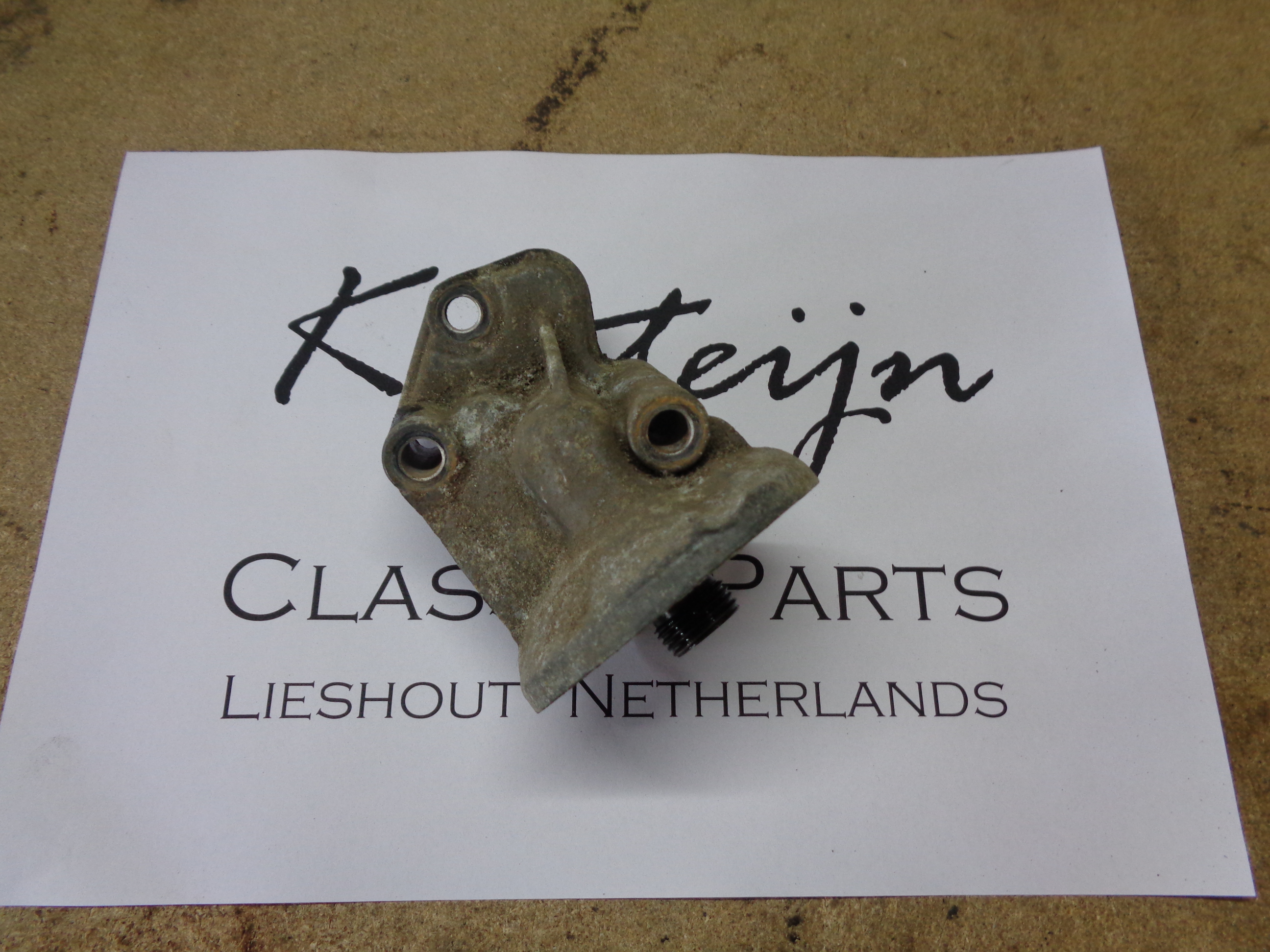 Oliefilter aansluiting schroeffilter M10 (Gebruikt)