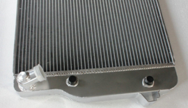 Radiator M30 motor automaat aluminium nieuw