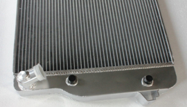 Radiator M30 engine automatic aluminium (New)