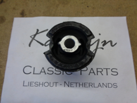 Rubber subframe (Nieuw)