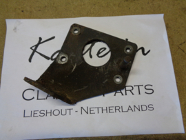 Supporting bracket M30 left (Used)