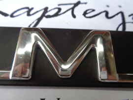 Trunk emblem (New)
