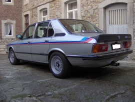 E12 M535i