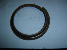 Rubber front spring lower (2 pieces)
