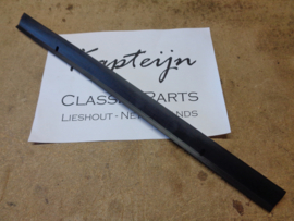 Base numberplate for front bumper, rubber (New)