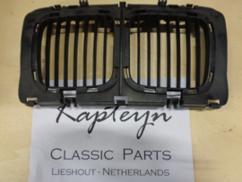 Center grille (Used)
