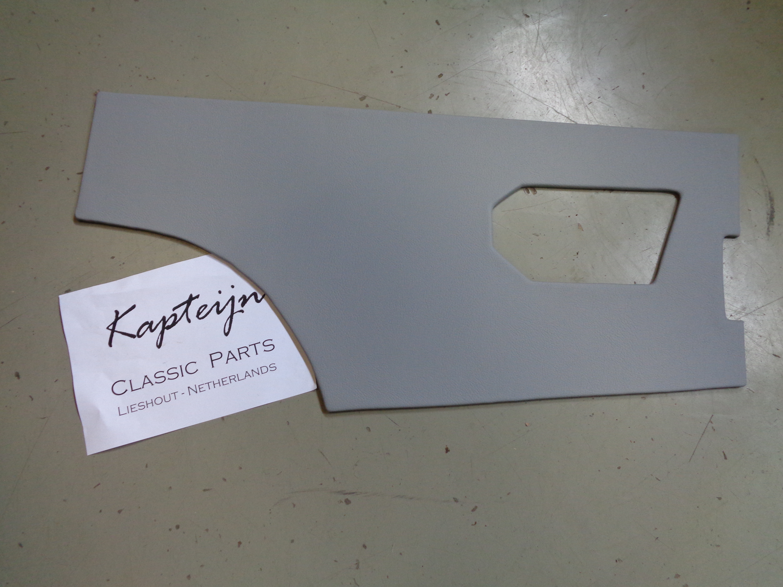 Boot trim, right (Repro, New)