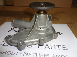 Waterpomp M10 (520i tot 10/1975) (Nieuw)