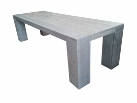 Tafel Bikkel, stoere steigerhouten tafel