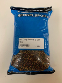 Mix carp pellets