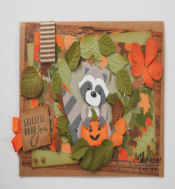 Marianne D Creatables LR0624 - Tiny's Leaves Wreath