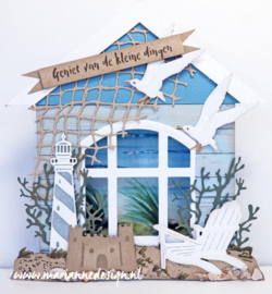 Marianne D Craftable CR1389 - Card with a view