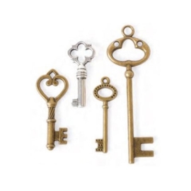 Steampunk Keys: Large Charms and Pendants in Antique Gold & Silver