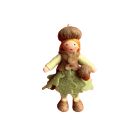 Meisje met de eikel Viltpopje *3