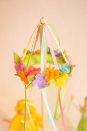 Dansende Kinderen (exclusief meiboom), atelier Pippilotta