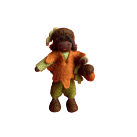 Jongen met de eikel Viltpopje *4