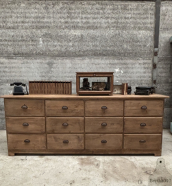 Antieke bakkers toonbank ca. 1920 met 12 laden 147787 lengte 268 verkocht