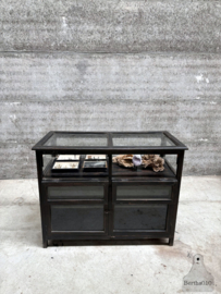 Antieke Houten Vitrine Glazen Toonbank uit de Jaren 1920 147
