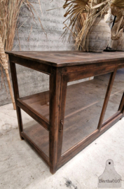 Glazen antieke toonbank 147176
