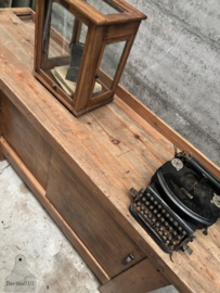 Authentieke Franse werkbank tijdloos uniek 147804 lengte 228 cm verkocht