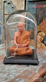 Monnik Phra Luang Phor Mun in stolp 147319b