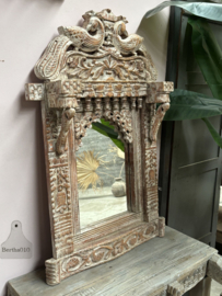 Oude Indiase houten spiegel met lotus en pauwen 147482 verkocht