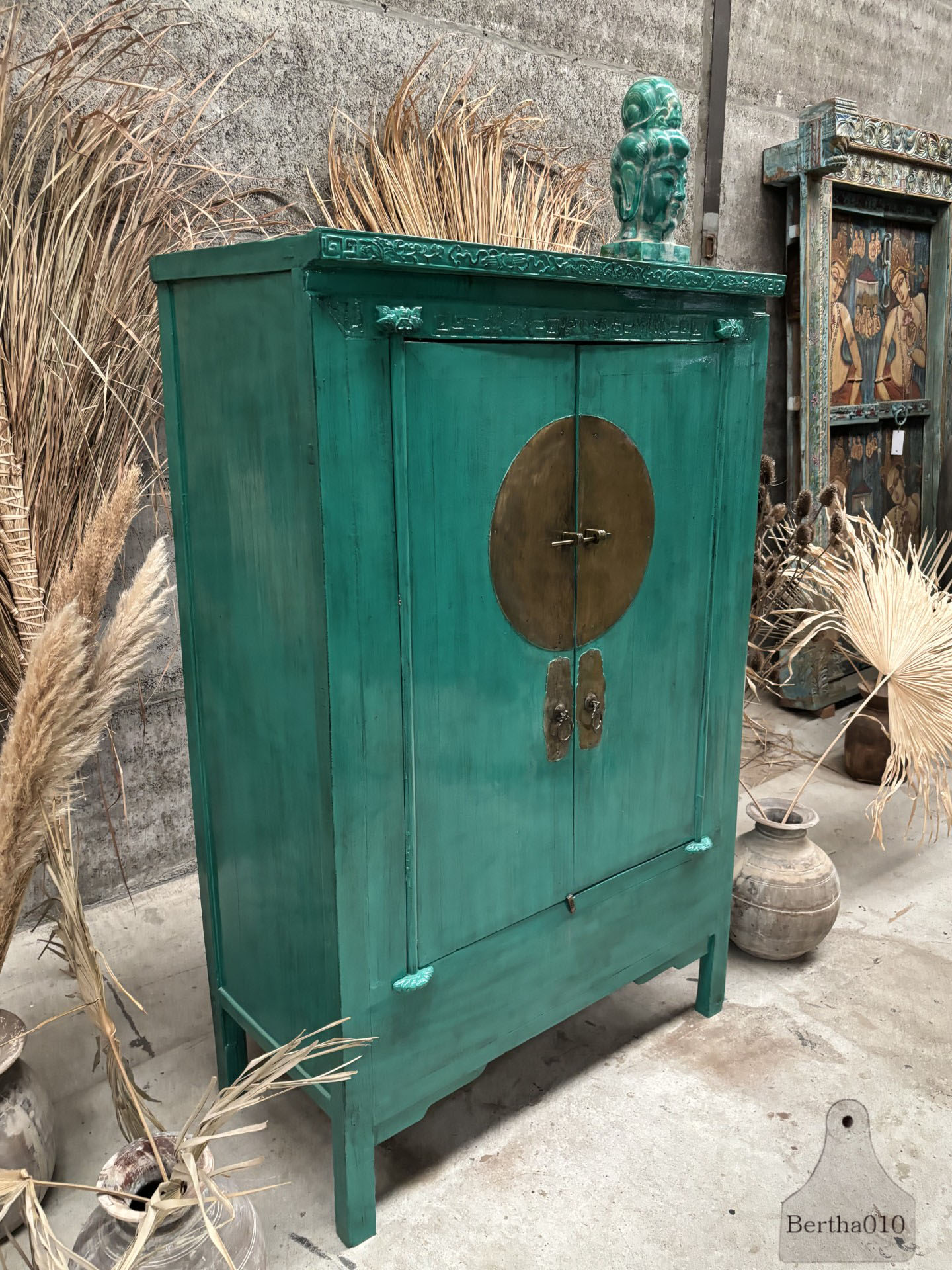 Chinese kast symbool van harmonie, traditie en mystiek 147597