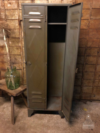 Franse 2 deurs locker (138755) verkocht