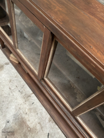 Antieke originele laboratorium school vitrinekast 148122