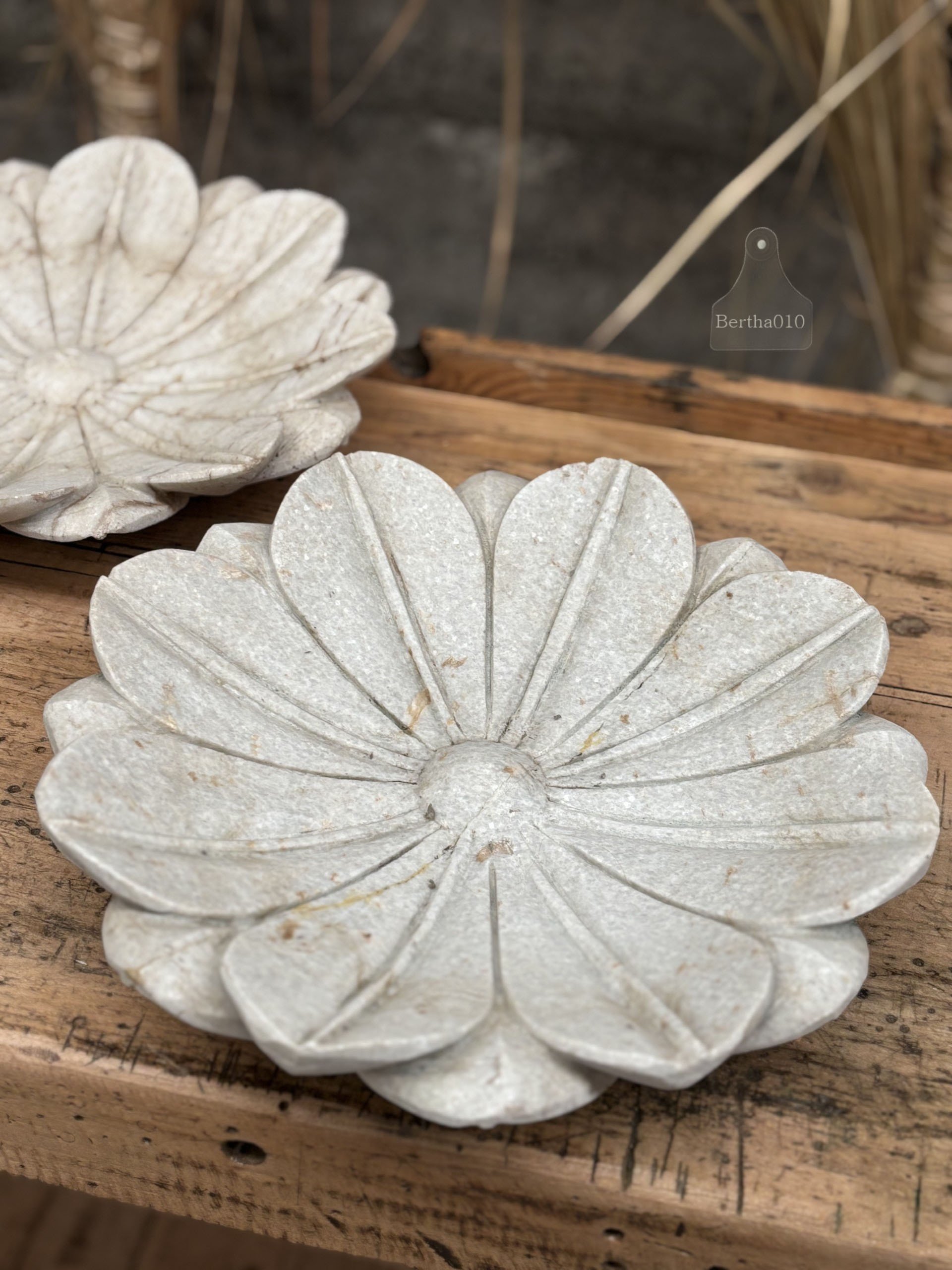 Marmer schaal lotus 31 cm 147271