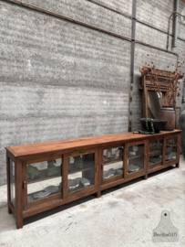 Antieke winkelvitrine dressoir XXL lengte 369 cm 148167