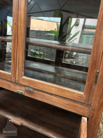 Zeldzame 254 cm hoge Engelse vitrinekast  jaren 20–30 147669