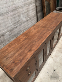 Karaktervolle toonbank met geschiedenis keukeneiland jaren 20 147849