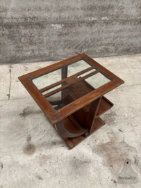 Unieke Art Deco sidetable jaren 30 met elegante boogpoot 148089