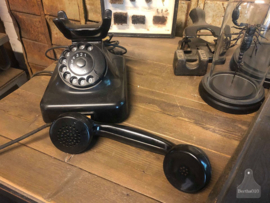 Oude telefoon jaren 50 (138532)