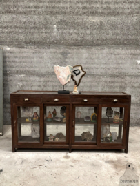 Karaktervolle oude winkeltoonbank  vitrinekast glazen blad jaren 20 40 147863