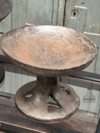 Antieke Naga schaal handgesneden uit massief hout 148090b