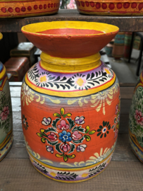 Houten melkpot kunstobject handbeschilderd met Oosterse inspiratie 147918b 35 cm hoog verkocht
