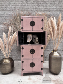 Slanke oude Chinese kast – elegant, ingetogen en vol karakter 147381