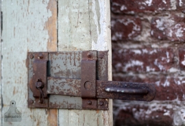 Oude geleefde boerderijdeur (131282)..verkocht