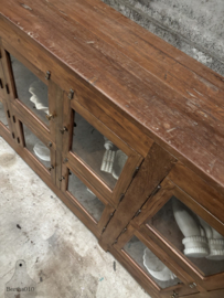 Historisch 297 cm lang houten dressoir uit ca 1910 functioneel vakmanschap 147842