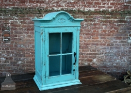 Antiek turquoise hangkastje (130906) verkocht