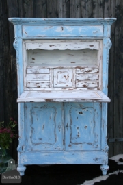 Geleefde antieke kast (130492)...verkocht