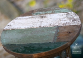 Industriele krukken oud sloophout (130413)..verkocht