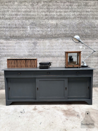 Oude schoolkast 147523
