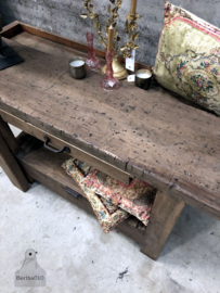 Oude robuuste werkbank met klep (146435)......... verkocht