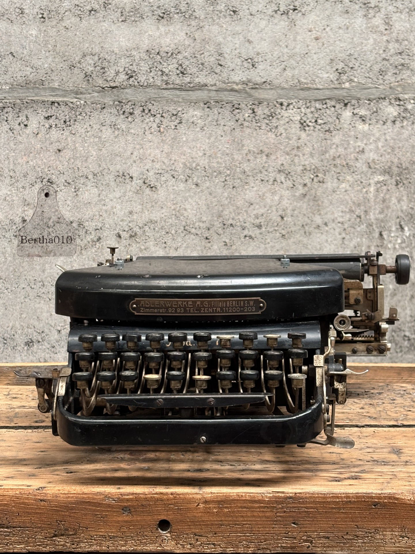Adler typemachine uit 1900 (147582)