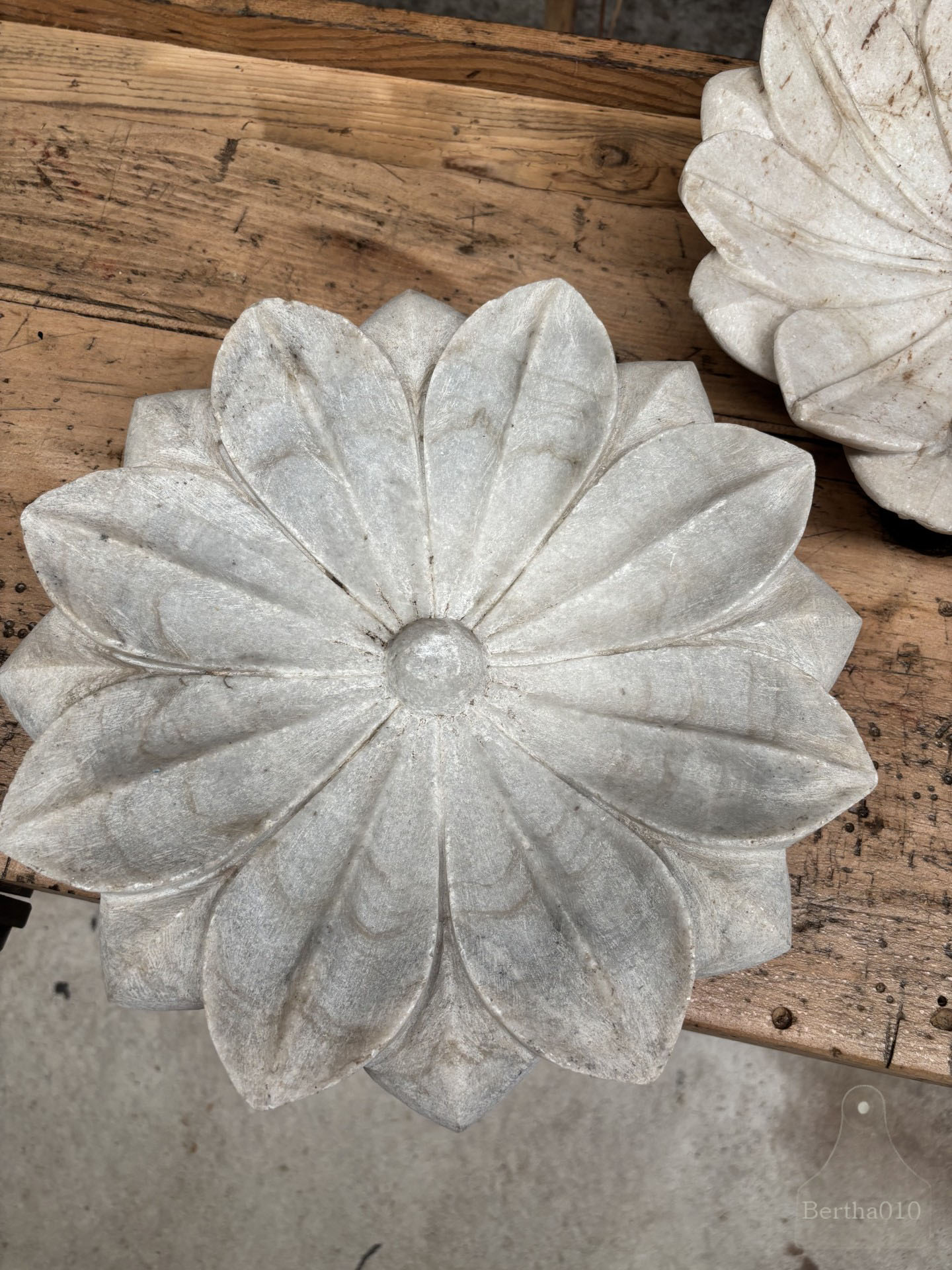 Marmer schaal lotus 31 cm 147271