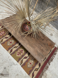 Robuuste antieke salontafel (147127) verkocht
